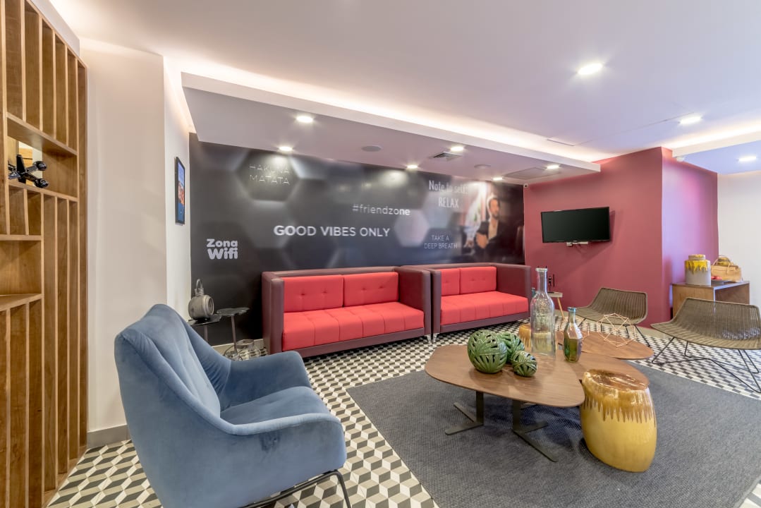 Lobby Novus Plaza Hodelpa