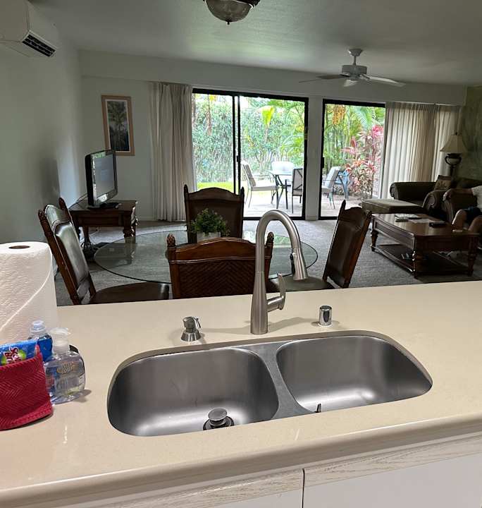 Zimmer Maui Kamaole by Coldwell Banker Island Vacations