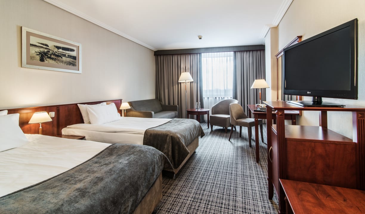 Zimmer Airport Hotel Okecie