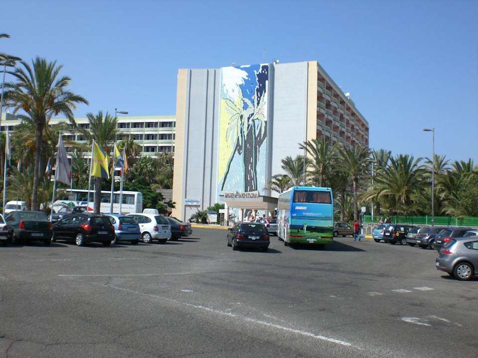 Blick vom Kreisel aus Abora Buenaventura by Lopesan Hotels