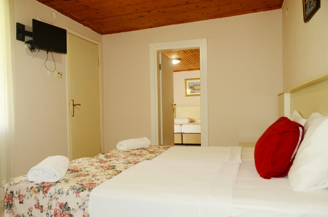 Zimmer Side Altinkum Hotel