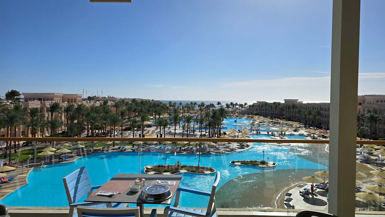 Pool Pickalbatros Palace Resort