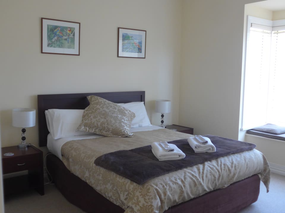 Zimmer Waverley House Cottages