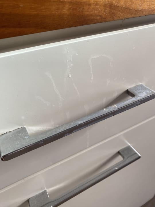 Zimmer Well Palace Side