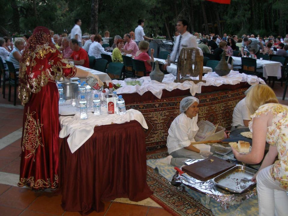 Tradycyjny serwis turecki Grand Yazici Club Marmaris Palace