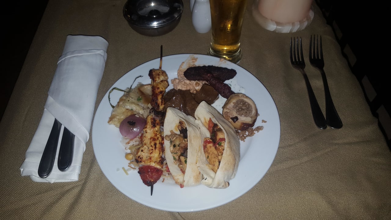 Super Essen! Hotel JAZ Makadi Star & Spa