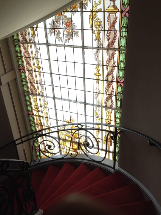 Traditional stairs and windows Hotel Mercure Lille Centre Grand Place