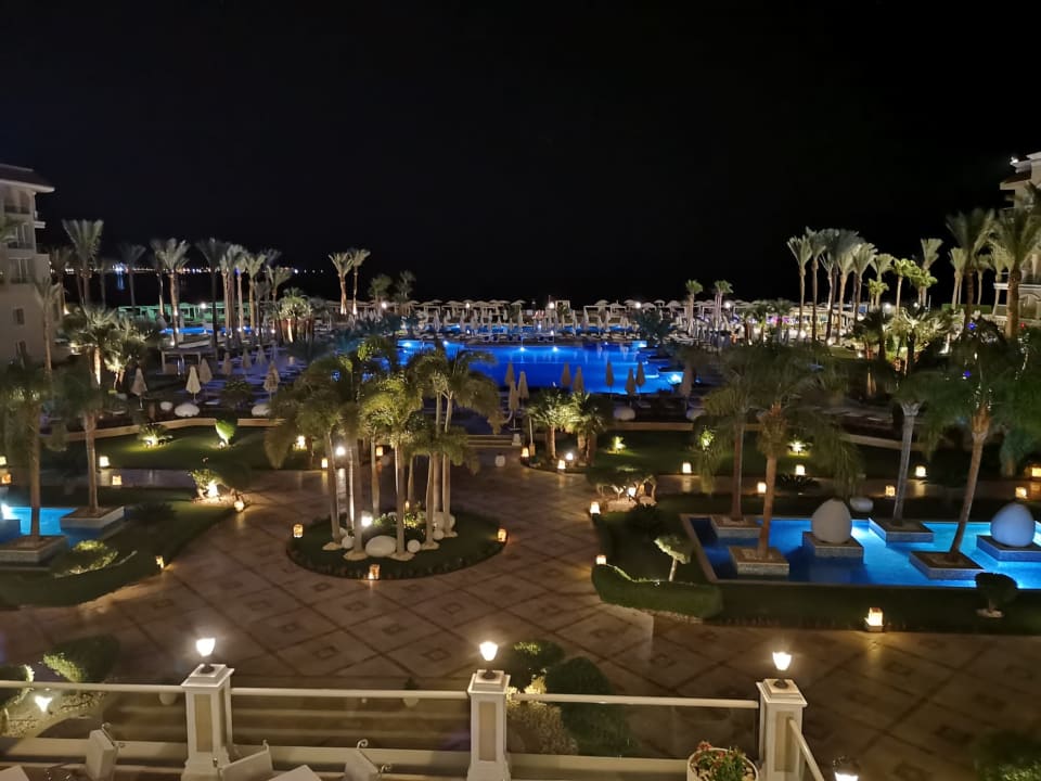 Ausblick Premier Le Reve Hotel & Spa