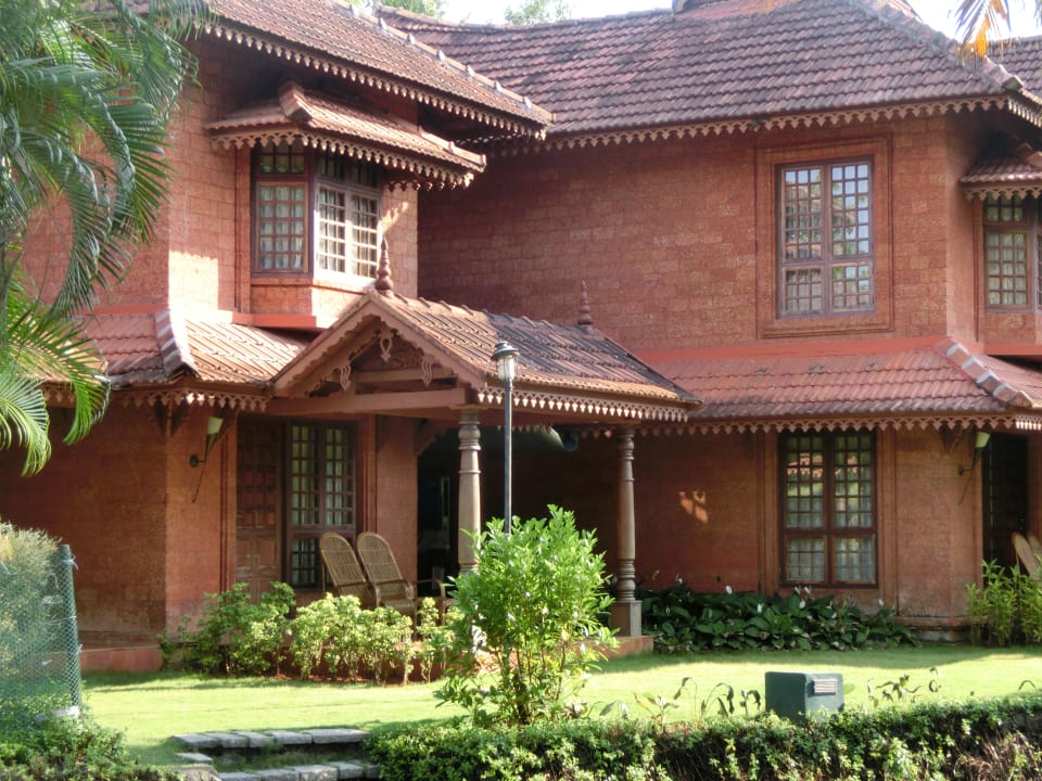 Außenansicht Hotel Lakesong Resort