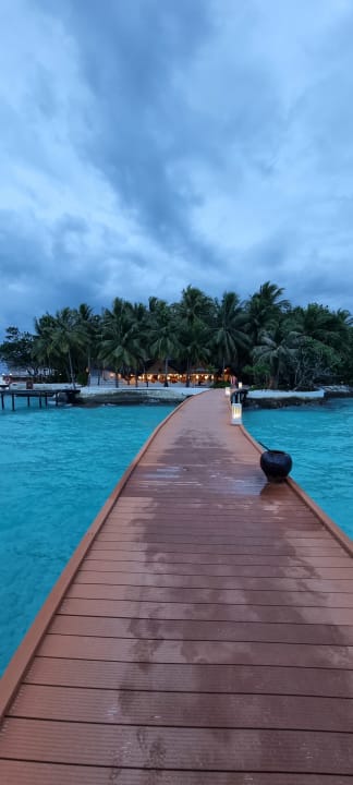 Gastro Thulhagiri Island Resort