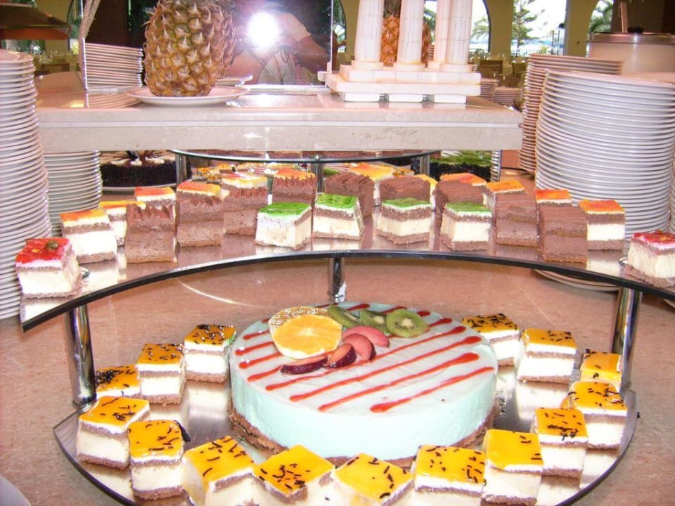 Dessert im Hotel The Grand Ixia The Ixian Grand & All Suites