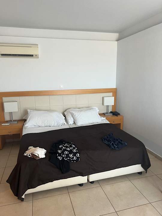 Zimmer Ariadne Beach Hotel