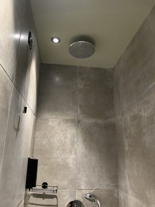 Zimmer Petousis Hotel & Suites