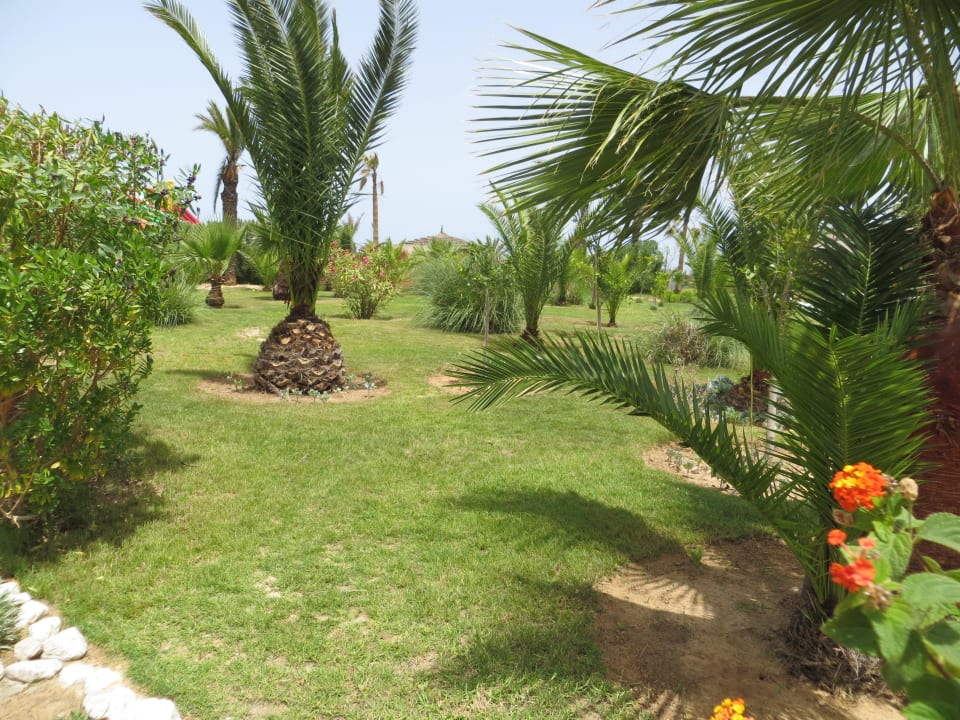 Tolle grüne Gartenanlage Skanes Serail Aquapark