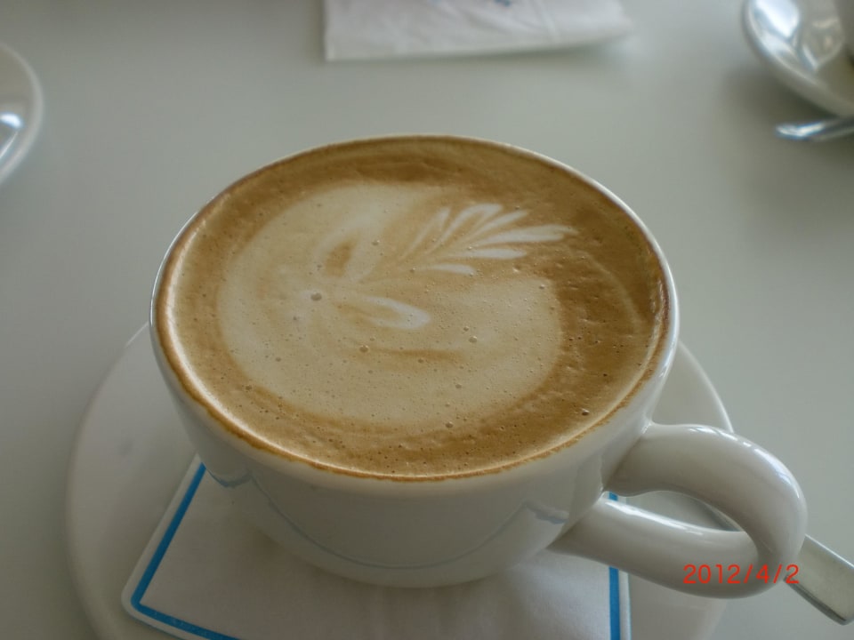 Кофе в баре Marine Hotel by Zdrojowa