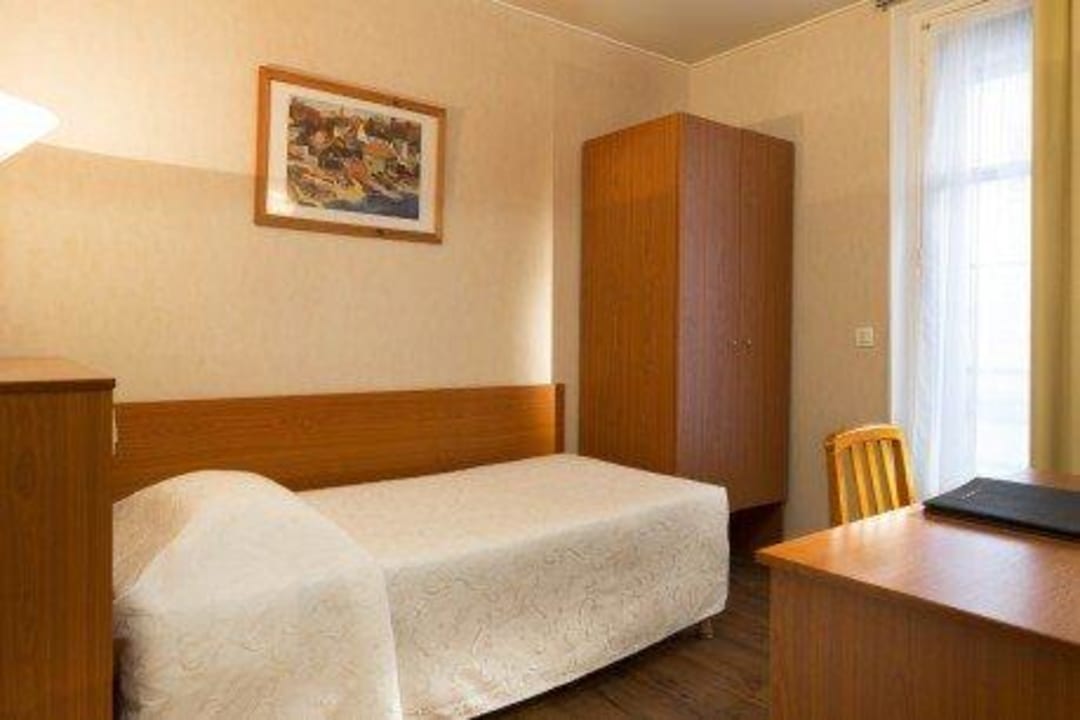 Guest Room Central Hotel Paris