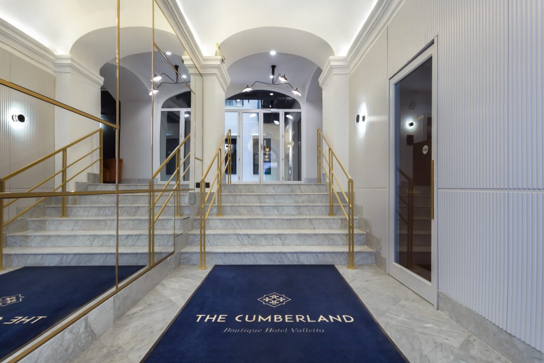 Lobby The Cumberland Hotel
