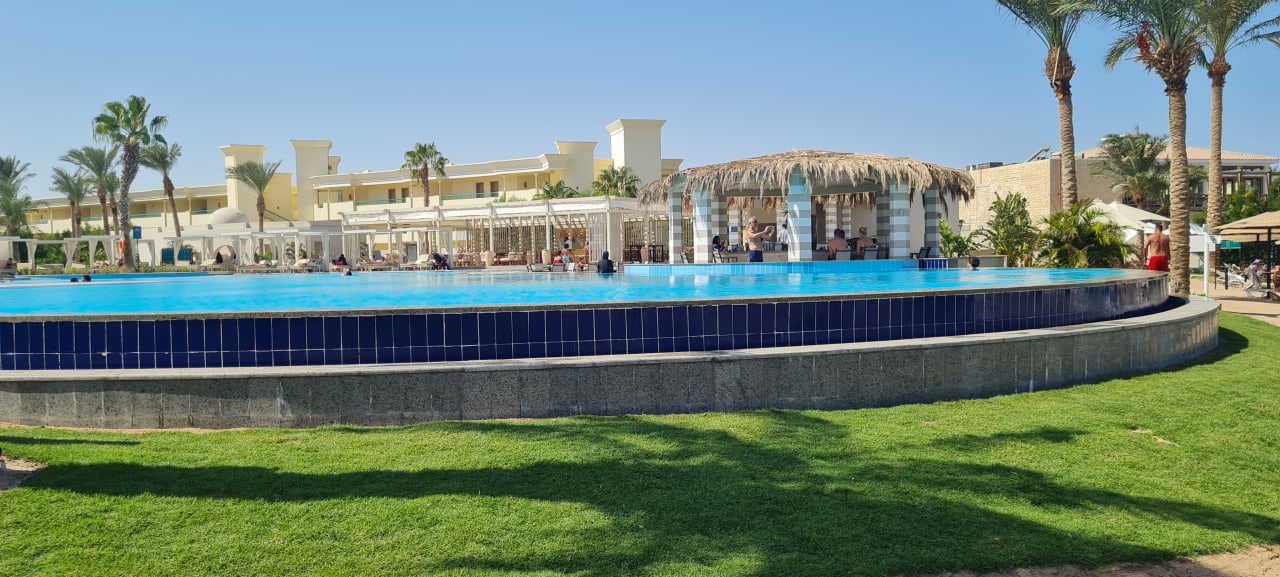 Pool JAZ Elite Casa del Mar Beach