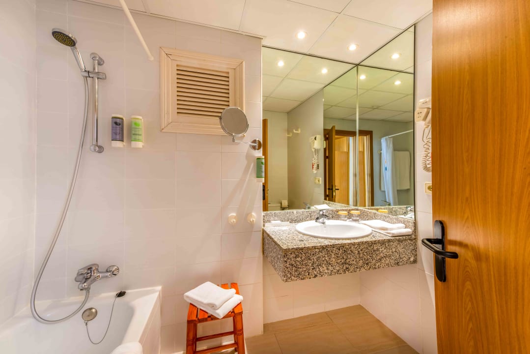 Zimmer Valentin Reina Paguera