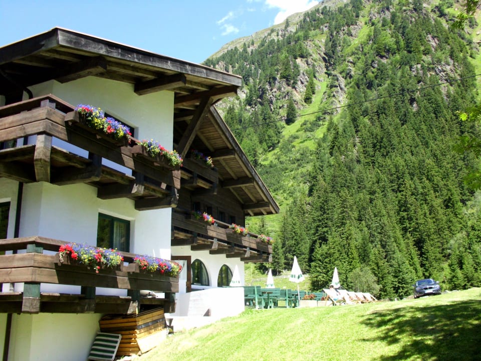 Eingangsbereich Natur-Residenz Anger Alm