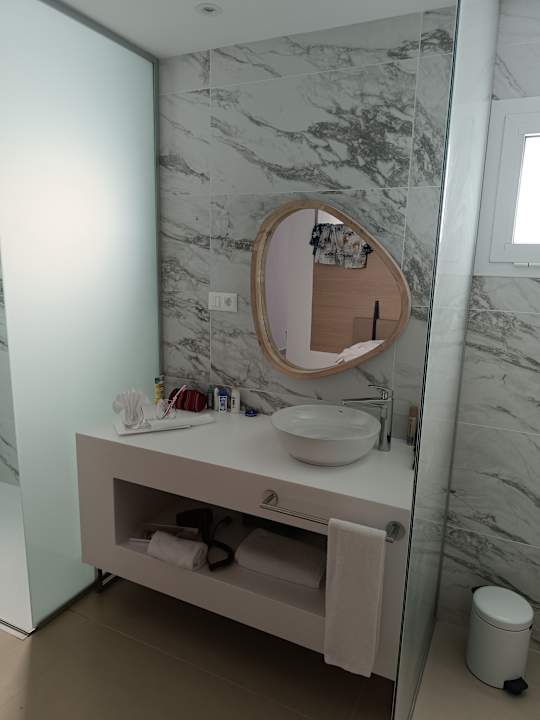 Zimmer HL Miraflor Suites Hotel