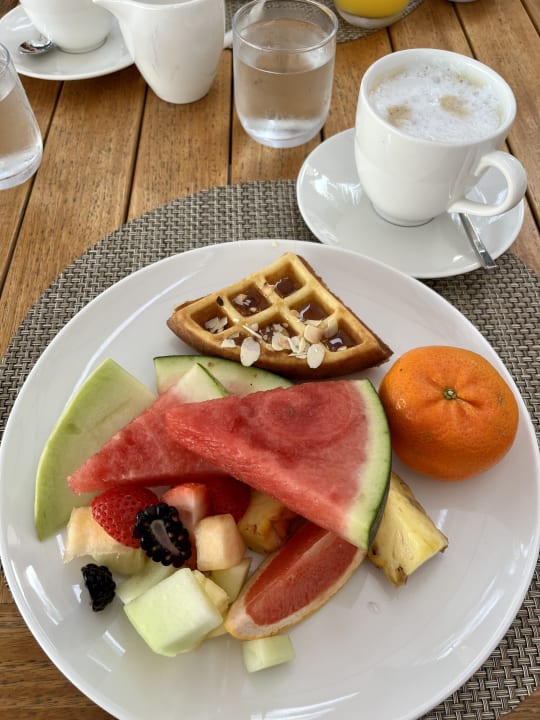 Gastro Saadiyat Rotana Resort &  Villas