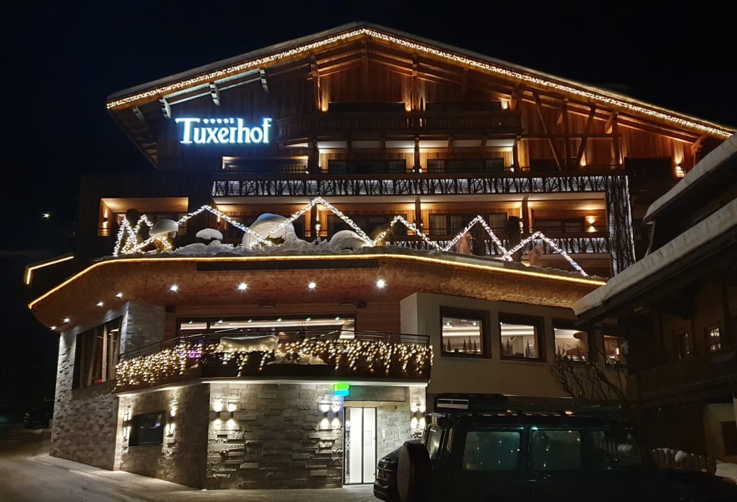 Außenansicht Hotel Alpin Spa Tuxerhof