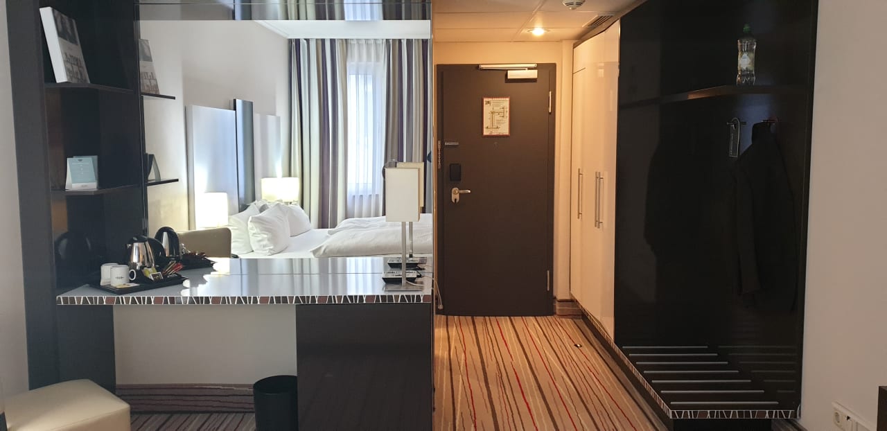 Zimmer Mercure Hotel Wiesbaden City