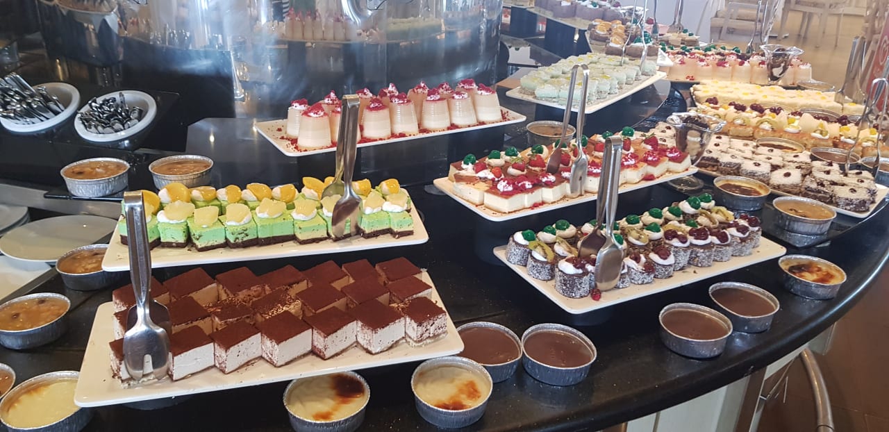 Gastro Starlight Resort Hotel