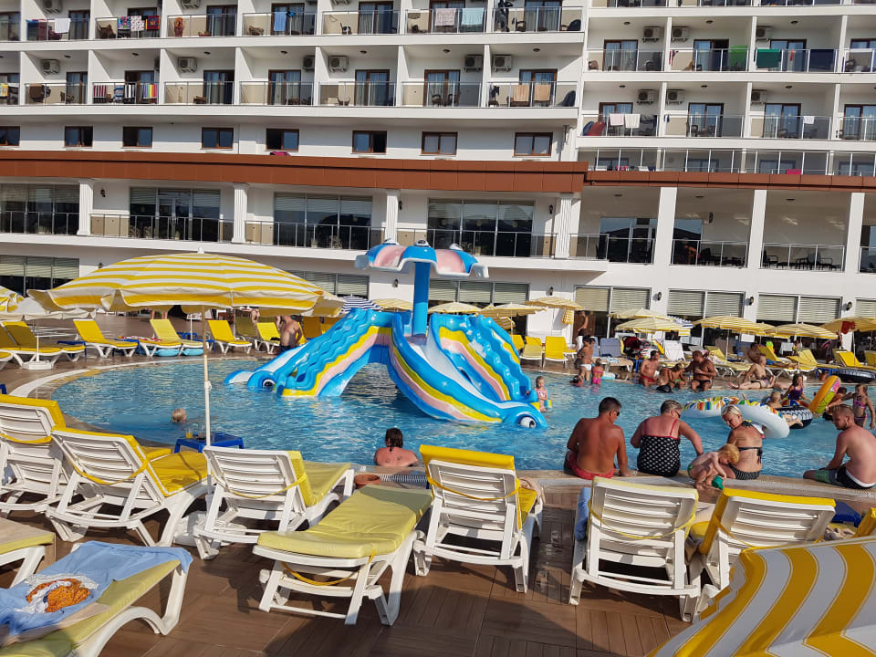 Pool Eftalia Splash Resort