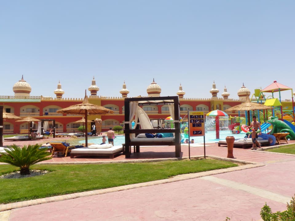 Basen dla dzieci Pickalbatros Alf Leila Wa Leila Resort - Neverland Hurghada