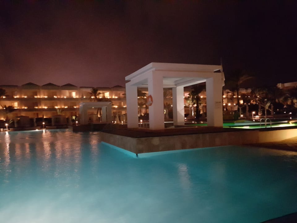 Pool Radisson Blu Palace Resort & Thalasso Djerba