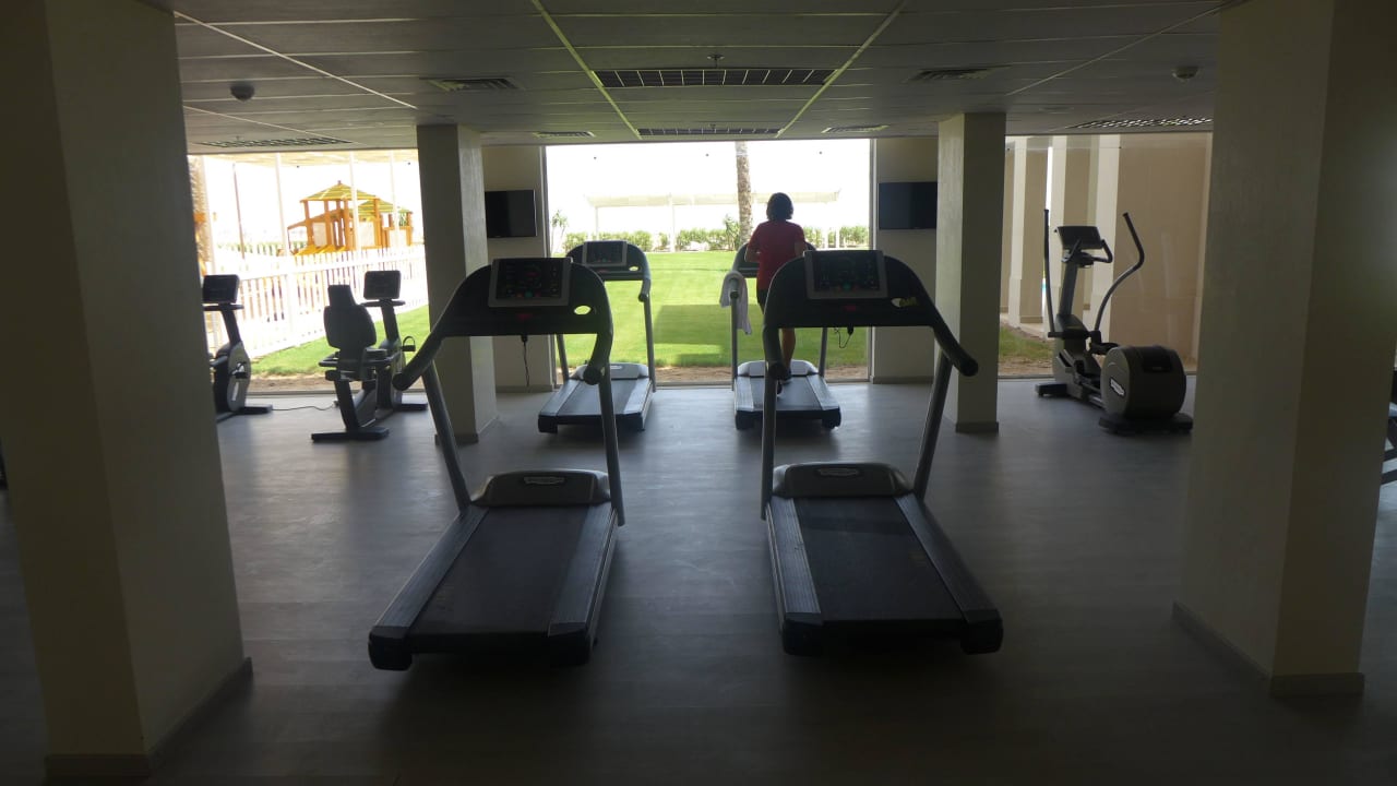 Im Gym gibt es vier Laufbänder Jaz Aquaviva