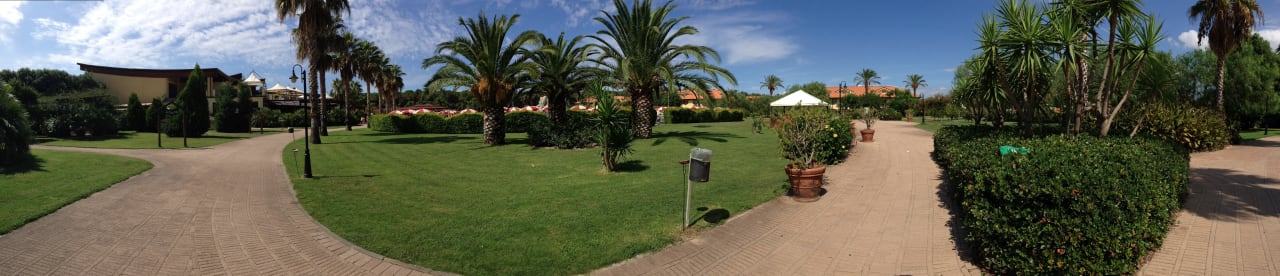 Hotelstrand-Panorama Falkensteiner Club Funimation Garden Calabria