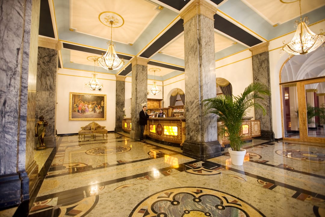Lobby Häcker's Grand Hotel