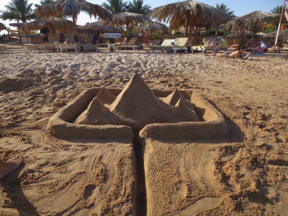 Sandburg/ Pyramiden   Sentido Caribbean World Soma Bay