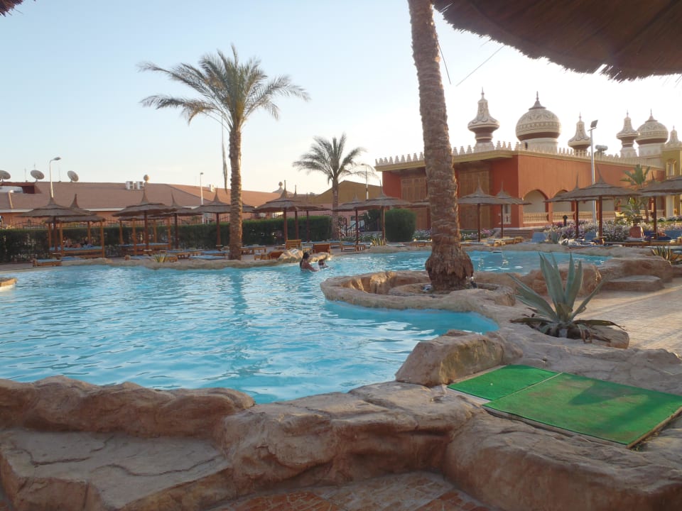 Basen  Pickalbatros Alf Leila Wa Leila Resort - Neverland Hurghada