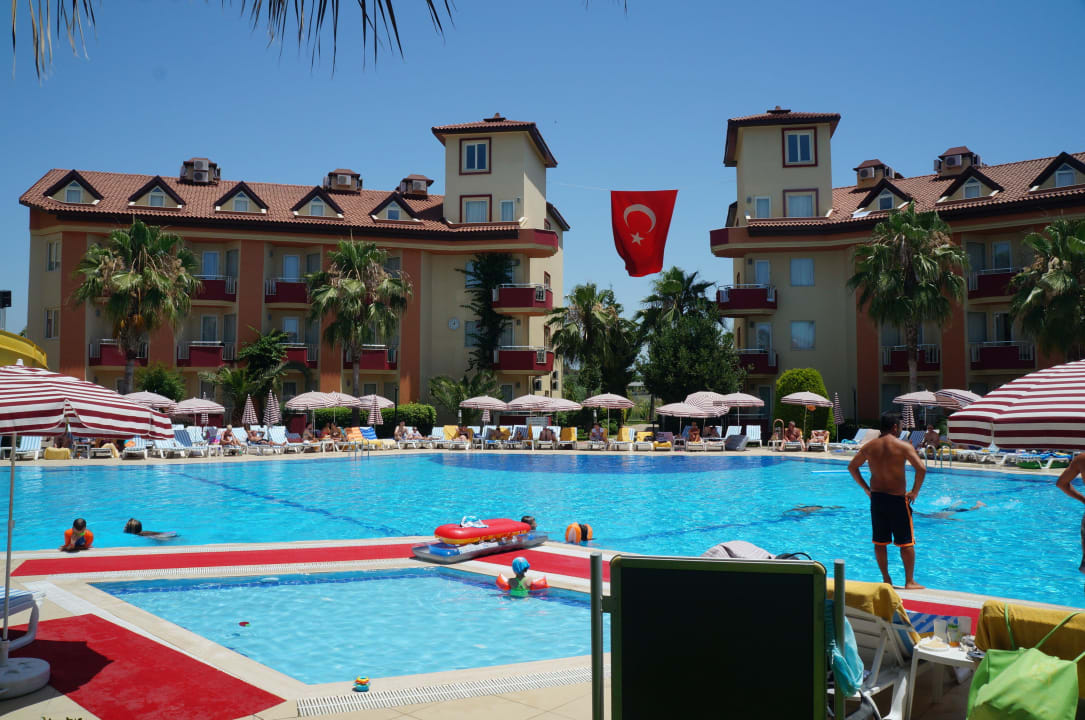 Pool Hotel Orfeus Park
