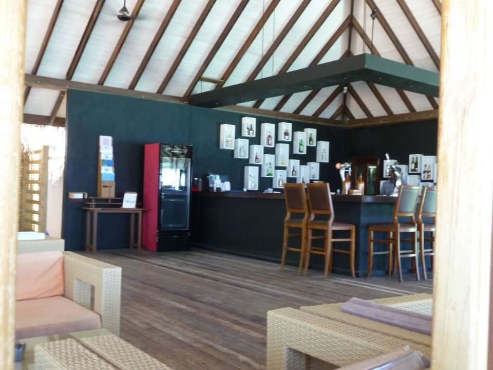 Main Bar Eri Maldives
