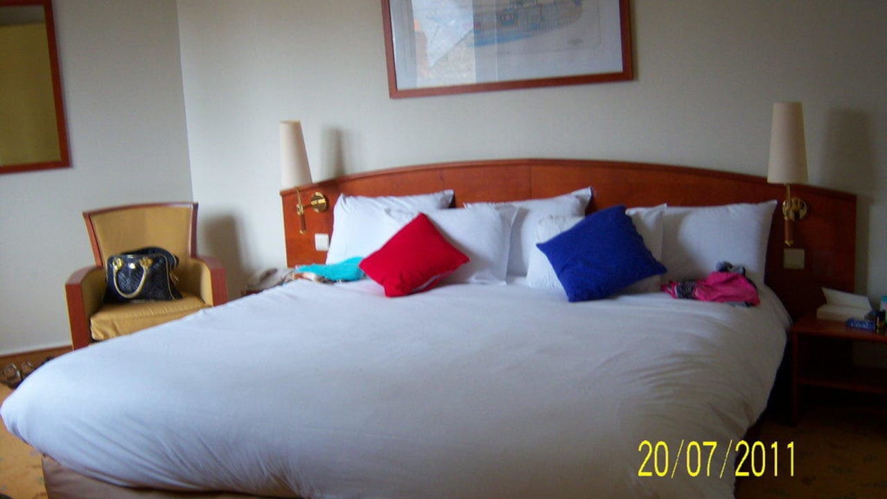 Schönes Bett Mercure Nantes Centre Grand Hôtel