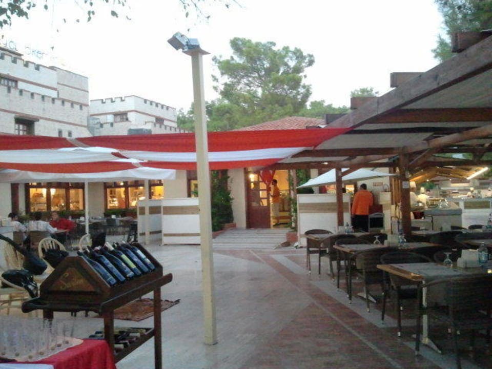 Geschmückt zum türkischen Abend Ulusoy Kemer Holiday Club