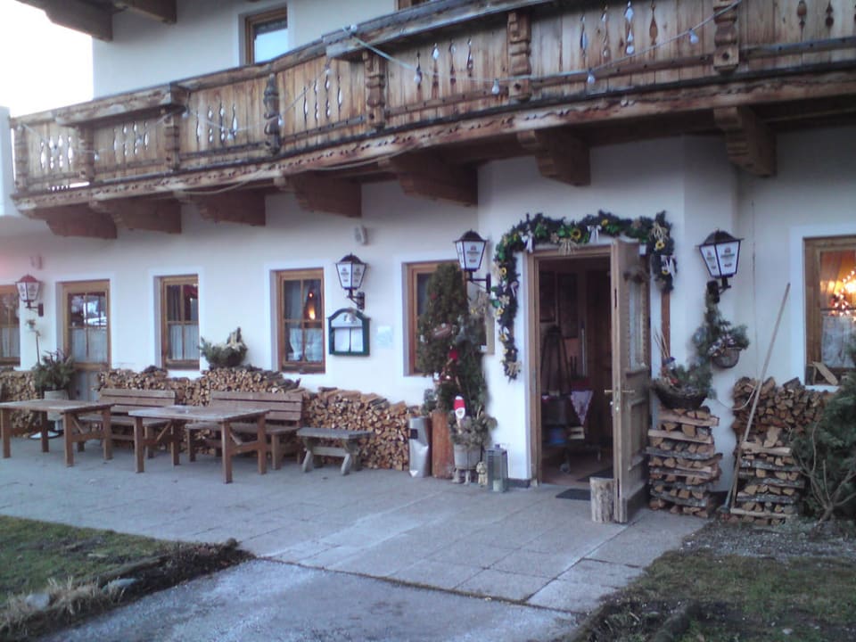 Eingang Hauptgebäute Alpengasthof Hotel Gruberhof Söll • Holidaycheck Tirol Österreich