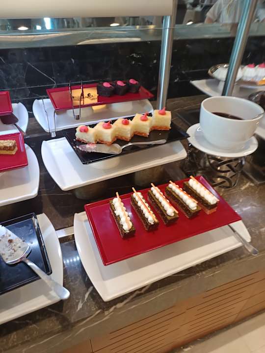 Gastro Side Sunport Hotel & Spa