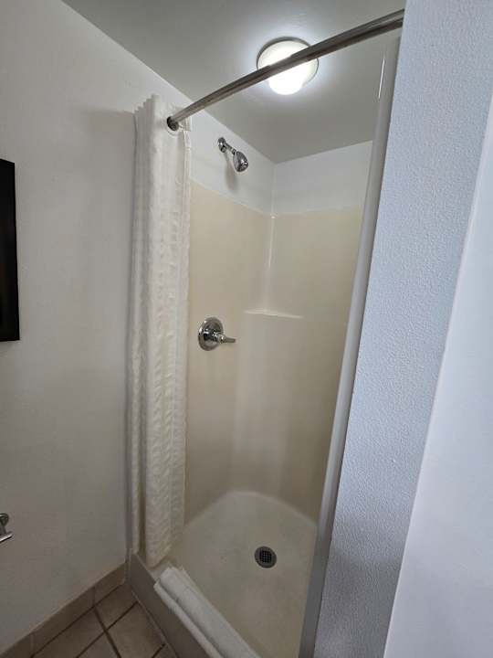 Zimmer Country Inn & Suites by Radisson, Orlando Airport, FL