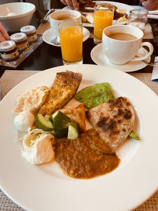 Gastro Al Bandar Rotana - Creek