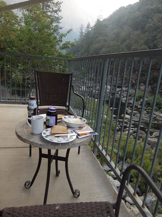 Balkon am Fluß Hotel Yosemite View Lodge