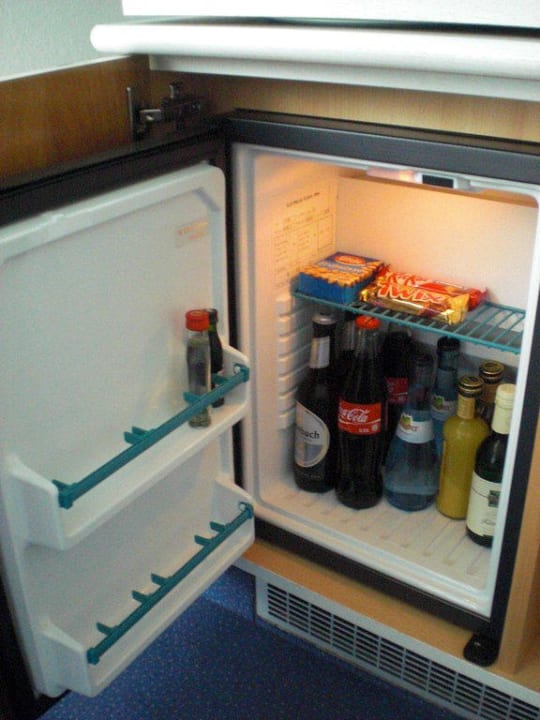 Gutgefüllte Minibar Hotel List