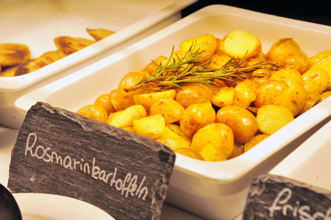 Gastro Hotel Acamed Resort