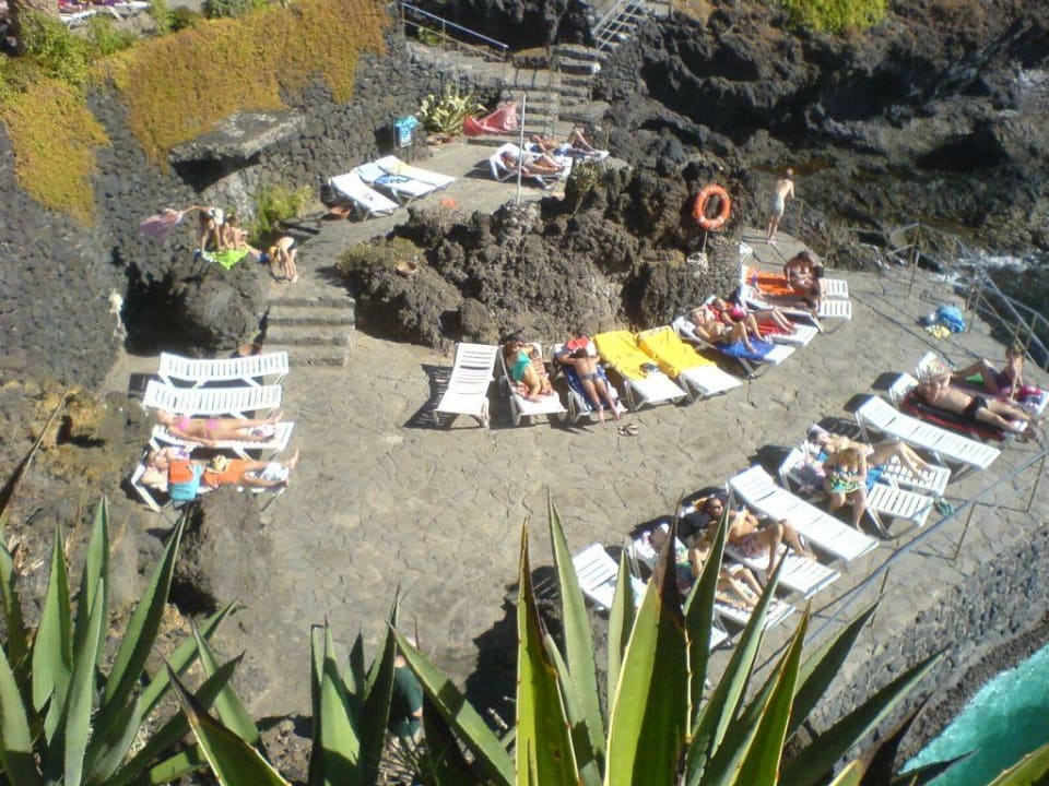 Leżaki na poziomie 0 -jest jeszcze poziom 1 i 2 Hotel Catalonia Punta del Rey