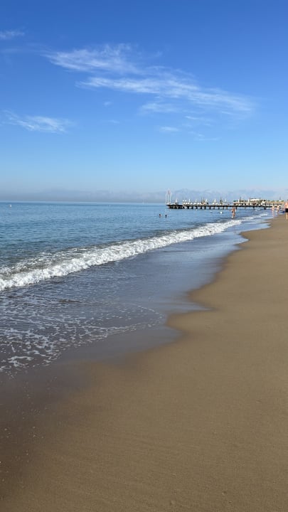Strand Adora Hotel & Resort